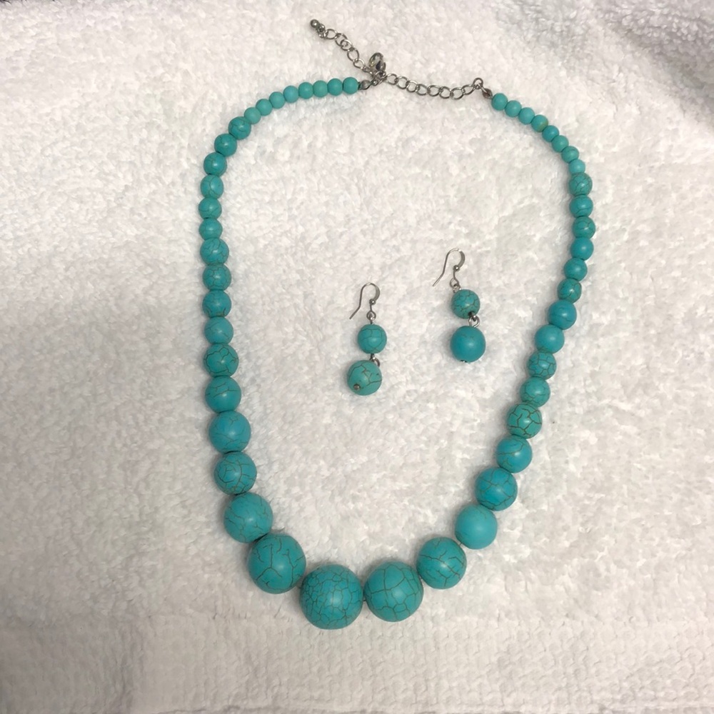 Turquoise necklace and earring set